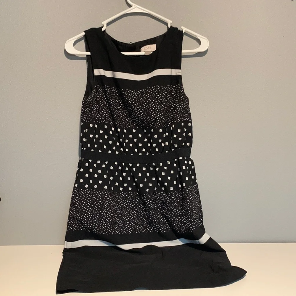 Loft Dress - Picture 1 of 4